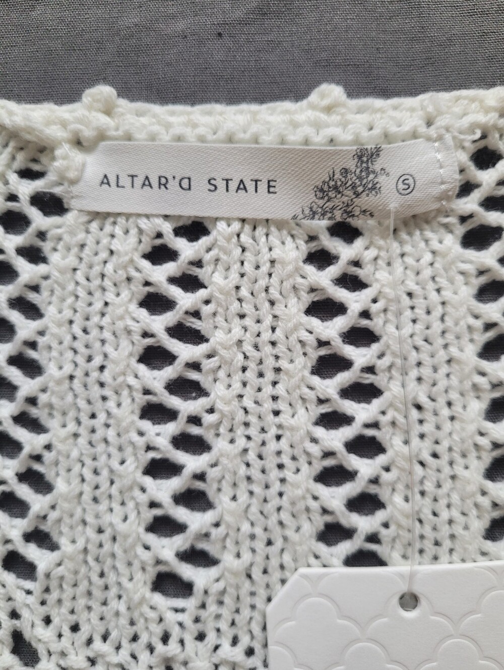 Altar'd State Leilani Tie Front Crochet Cardigan NWT Small Cream Boho Cottage - Picture 4 of 11